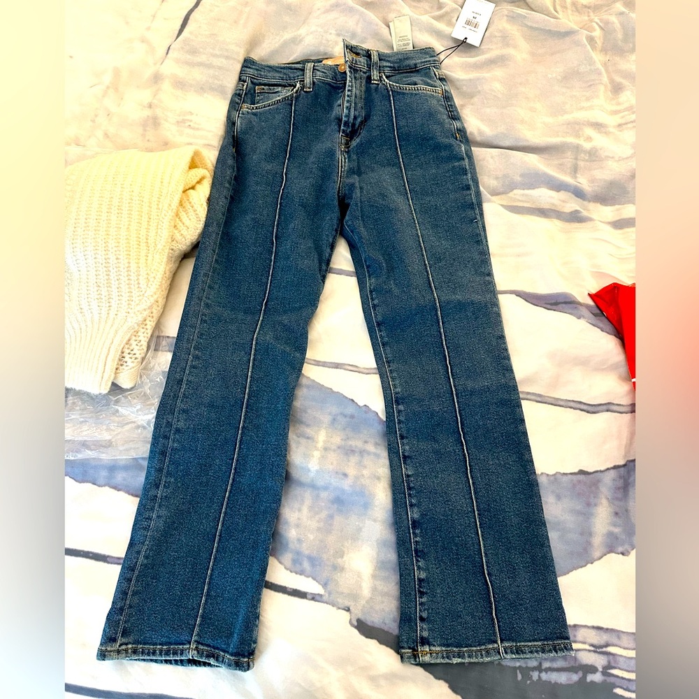 7 For All Mankind Daisy High-Waist Slim Kick Jean from Rue La La